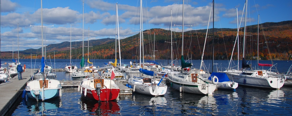 The sky is in the lake